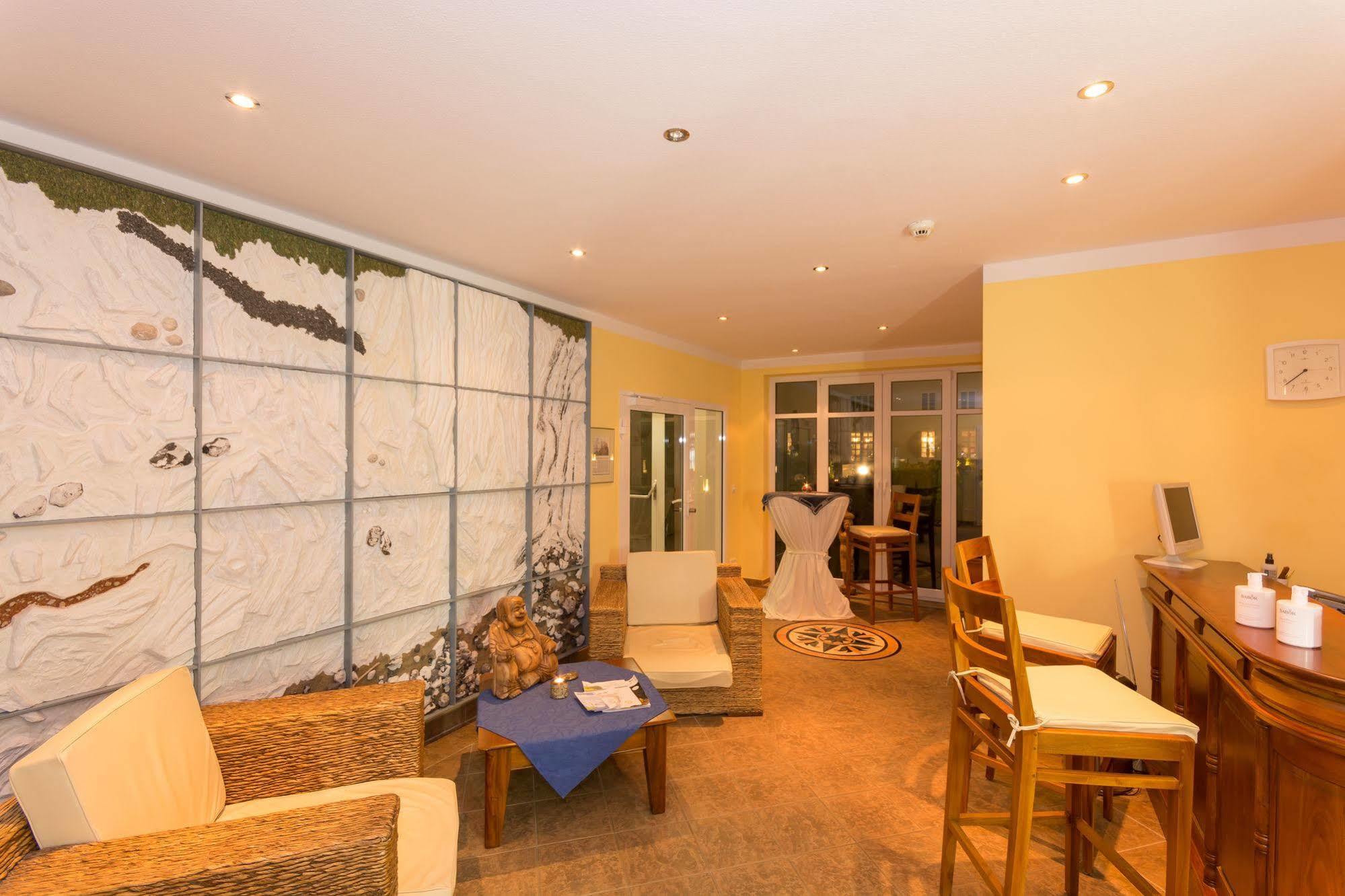 Hotel Badehaus Goor Putbus Kültér fotó